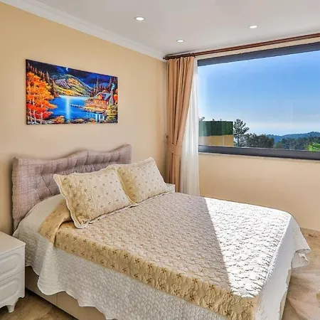 Doga Ihlamur / Kalkan Hotell 4*